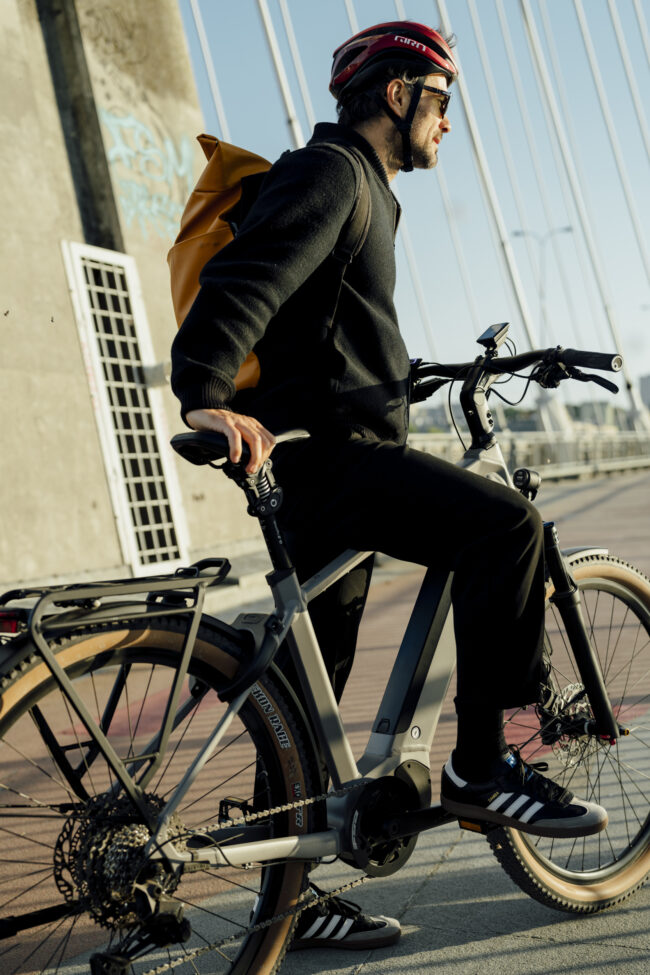 Beim E-Bike Abo bekommst du ein All-Inclusive-Paket zu einem monatlichen Preis.