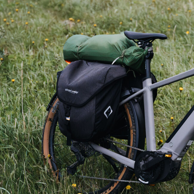 Dank Fahrradtaschen wird dein E-Bike im Handumdrehen zum Packesel.