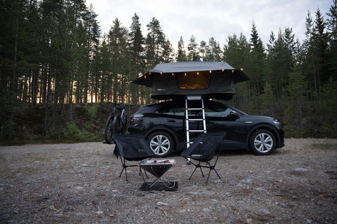 Geschlafen wurde entweder im Dachzelt fürs Auto oder im klassischen Zelt. (Foto: Hannah Seidel)